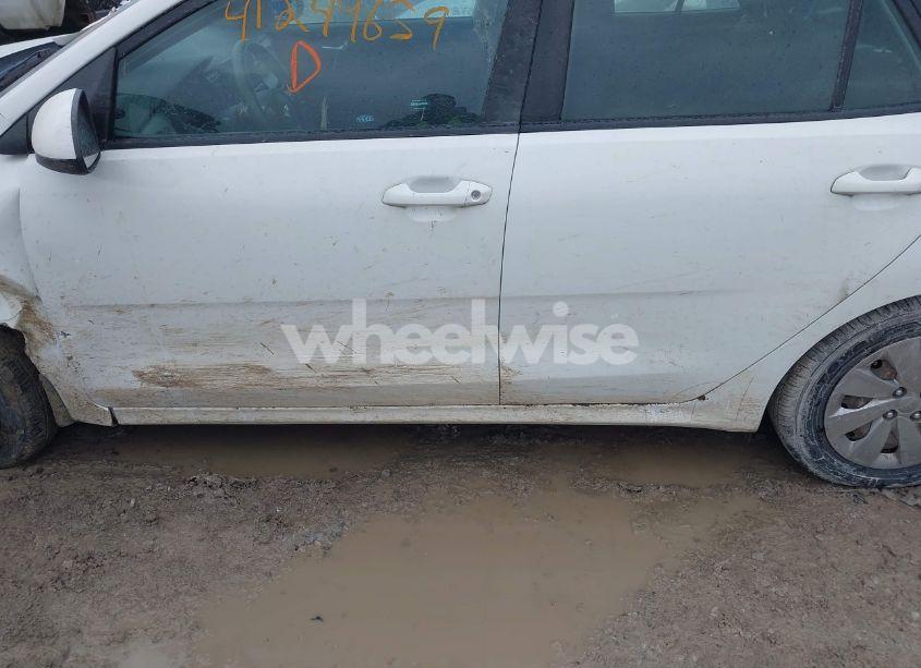 Photo 14 of 2018 Kia Rio S (VIN 3KPA24AB1JE055006)