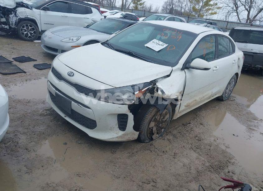 Photo 2 of 2018 Kia Rio S (VIN 3KPA24AB1JE055006)