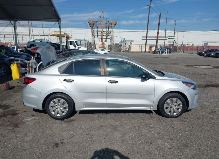 Photo 13 of 2018 Kia Rio LX (VIN 3KPA24AB1JE062277)