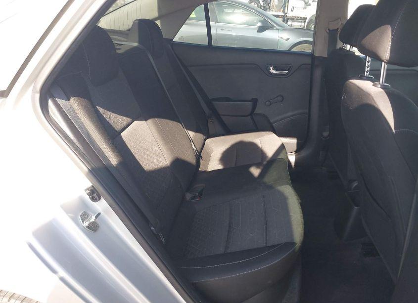 Photo 8 of 2018 Kia Rio LX (VIN 3KPA24AB1JE062277)