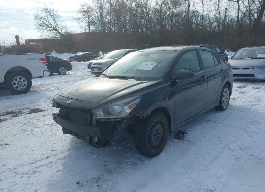 Photo 2 of 2018 Kia Rio LX (VIN 3KPA24AB1JE080309)