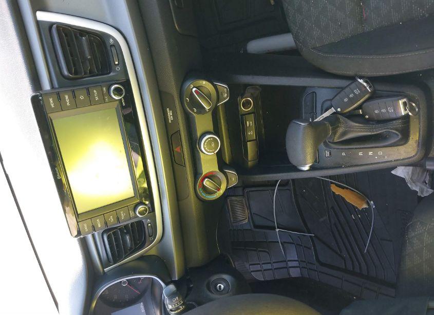 Photo 11 of 2019 Kia Rio S (VIN 3KPA24AB1KE160436)