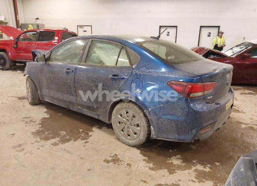 Photo 3 of 2019 Kia Rio S (VIN 3KPA24AB1KE201406)