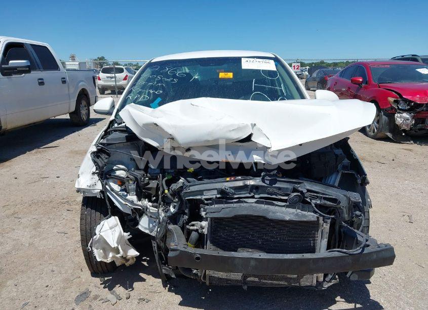 Photo 12 of 2019 Kia Rio LX (VIN 3KPA24AB1KE211207)