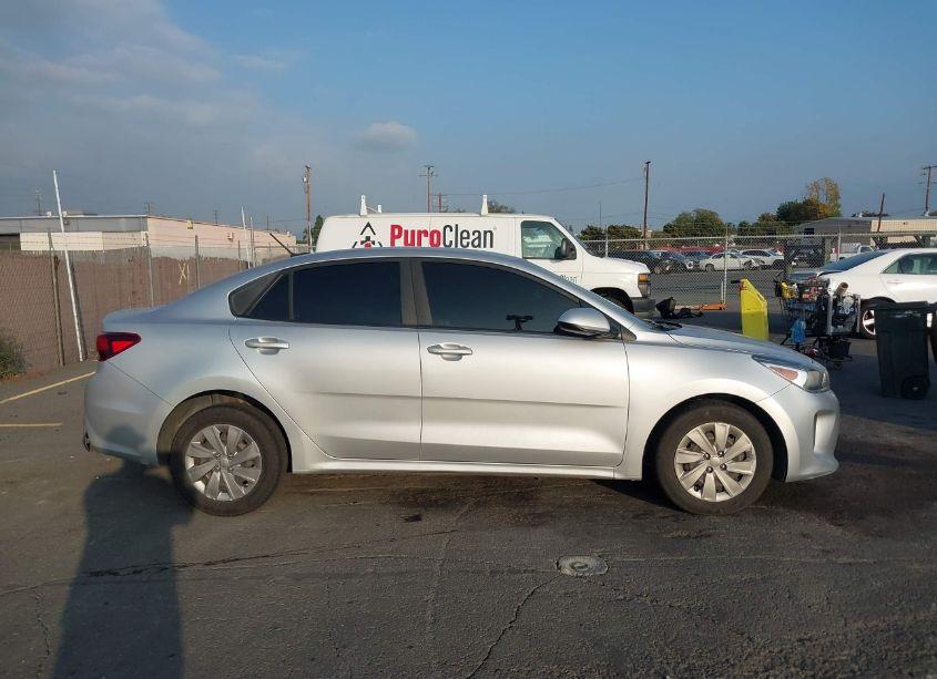 Photo 13 of 2019 Kia Rio S (VIN 3KPA24AB1KE215502)