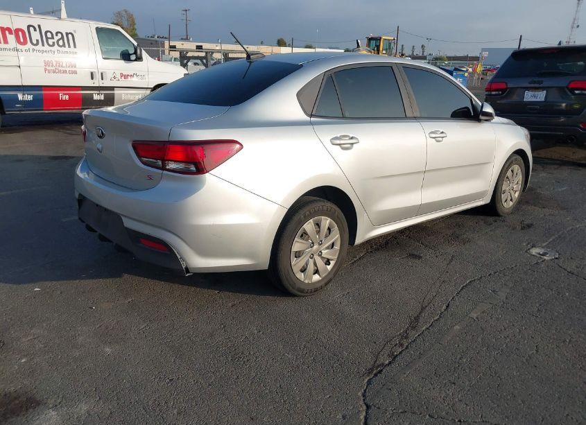Photo 4 of 2019 Kia Rio S (VIN 3KPA24AB1KE215502)