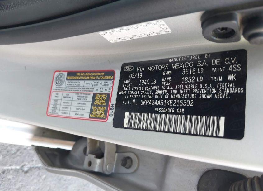 Photo 9 of 2019 Kia Rio S (VIN 3KPA24AB1KE215502)