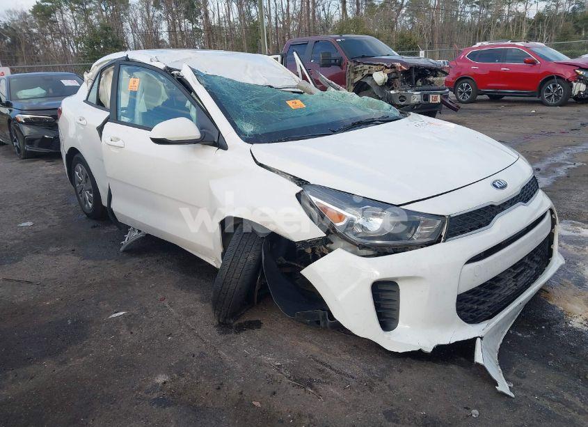 2019 Kia Rio S (VIN 3KPA24AB1KE242232) main photo