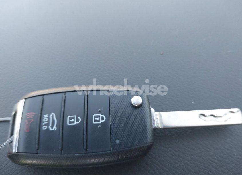 Photo 11 of 2019 Kia Rio S (VIN 3KPA24AB1KE242232)