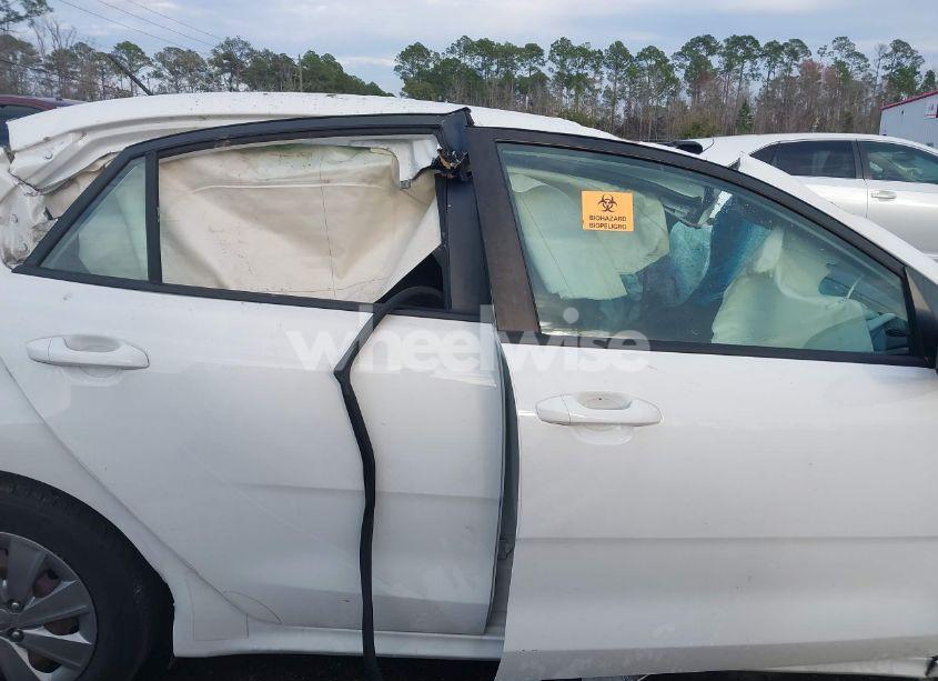 Photo 13 of 2019 Kia Rio S (VIN 3KPA24AB1KE242232)