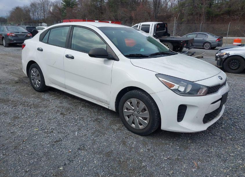 2018 Kia Rio LX (VIN 3KPA24AB2JE054480) main photo