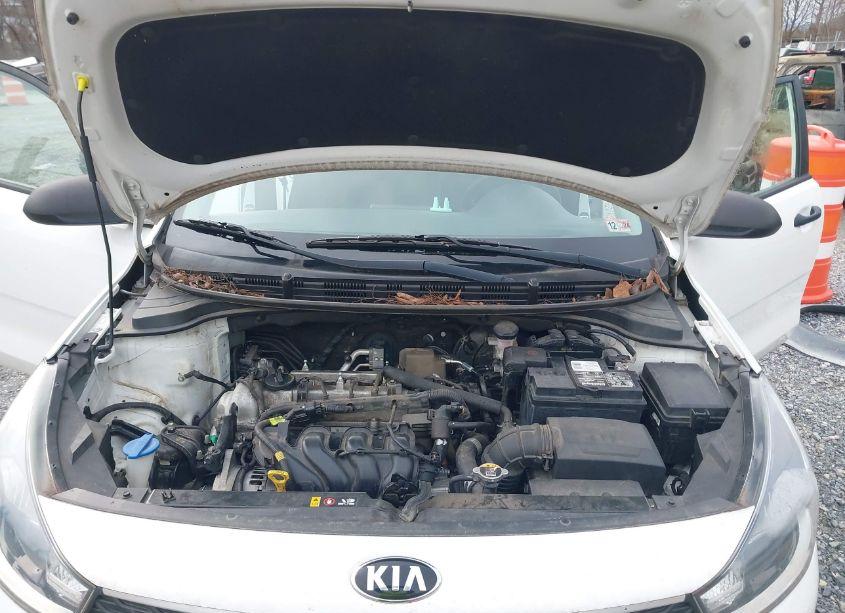 Photo 10 of 2018 Kia Rio LX (VIN 3KPA24AB2JE054480)