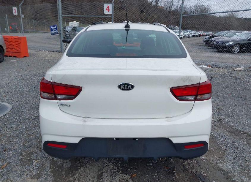 Photo 16 of 2018 Kia Rio LX (VIN 3KPA24AB2JE054480)