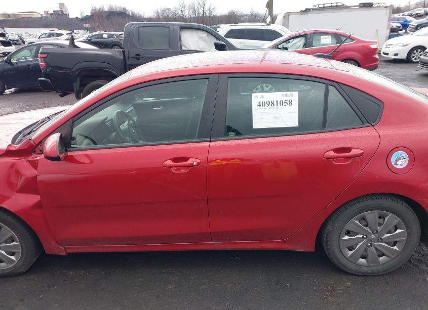 Photo 14 of 2019 Kia Rio S (VIN 3KPA24AB2KE165998)