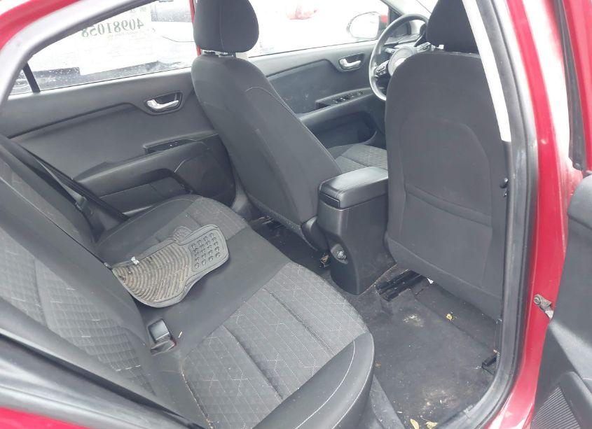 Photo 5 of 2019 Kia Rio S (VIN 3KPA24AB2KE165998)