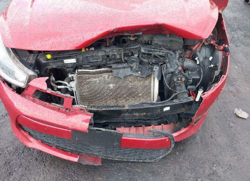 Photo 6 of 2019 Kia Rio S (VIN 3KPA24AB2KE165998)