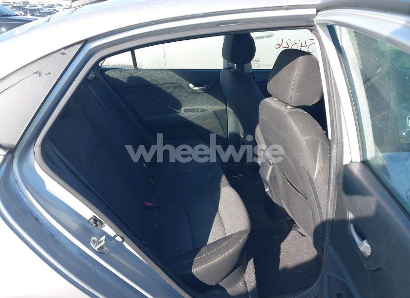 Photo 8 of 2019 Kia Rio S (VIN 3KPA24AB2KE251537)