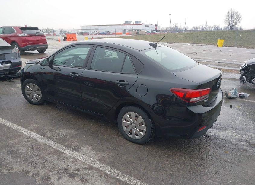 Photo 3 of 2018 Kia Rio LX (VIN 3KPA24AB3JE053595)