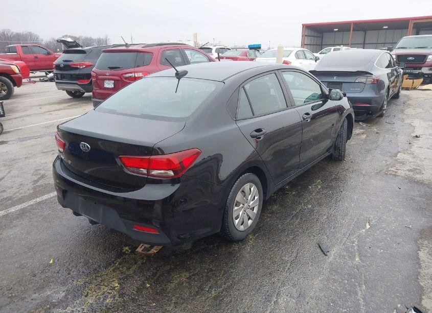 Photo 4 of 2018 Kia Rio LX (VIN 3KPA24AB3JE053595)