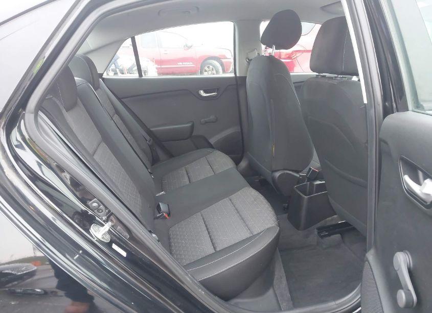 Photo 8 of 2018 Kia Rio LX (VIN 3KPA24AB3JE053595)