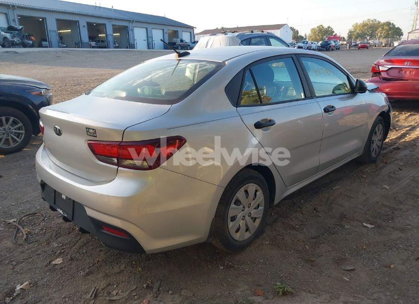 Photo 4 of 2018 Kia Rio LX (VIN 3KPA24AB3JE065925)
