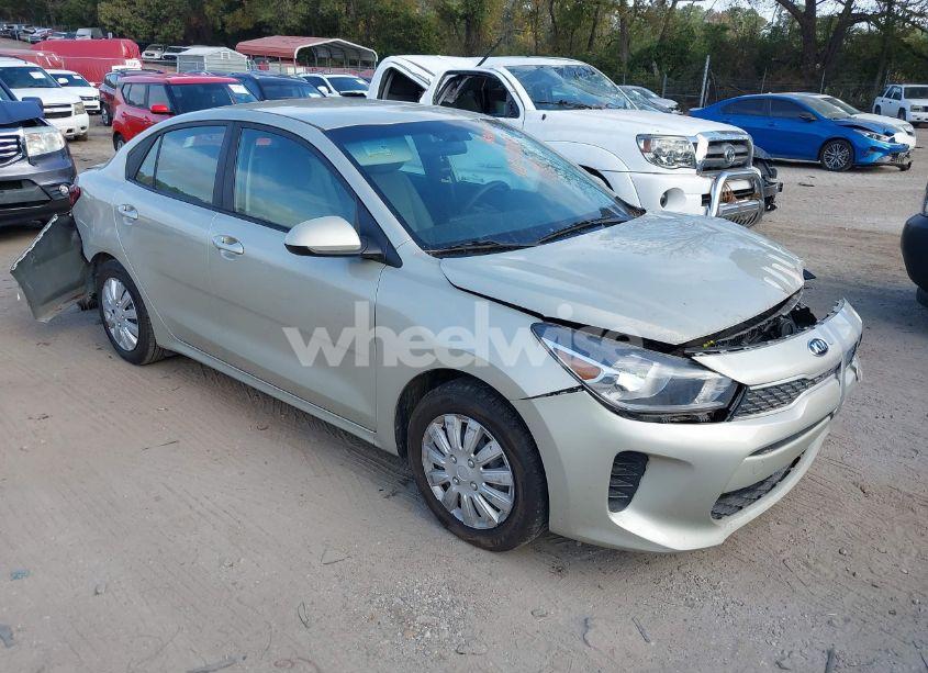 2018 Kia Rio S (VIN 3KPA24AB3JE118431) main photo