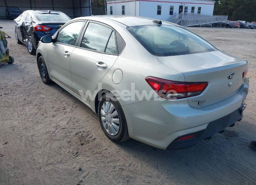 Photo 3 of 2018 Kia Rio S (VIN 3KPA24AB3JE118431)