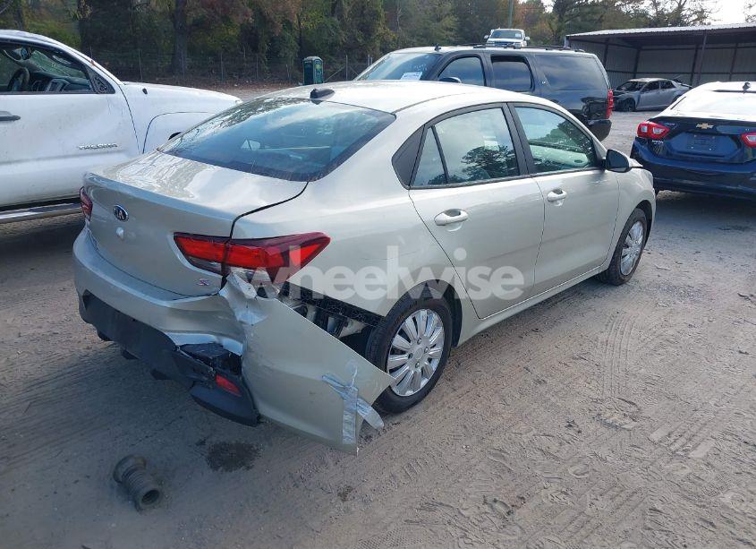 Photo 4 of 2018 Kia Rio S (VIN 3KPA24AB3JE118431)
