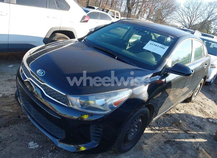 Photo 2 of 2018 Kia Rio S (VIN 3KPA24AB4JE145699)