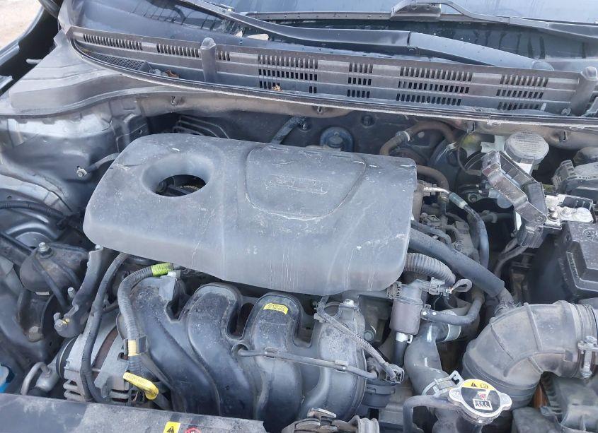 Photo 10 of 2019 Kia Rio S (VIN 3KPA24AB4KE157627)