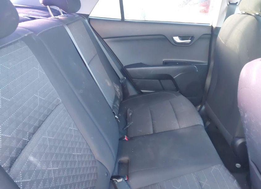 Photo 8 of 2019 Kia Rio S (VIN 3KPA24AB4KE157627)