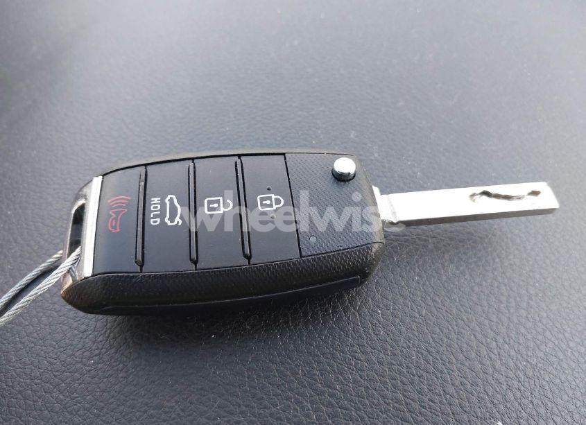 Photo 11 of 2019 Kia Rio S (VIN 3KPA24AB4KE171432)