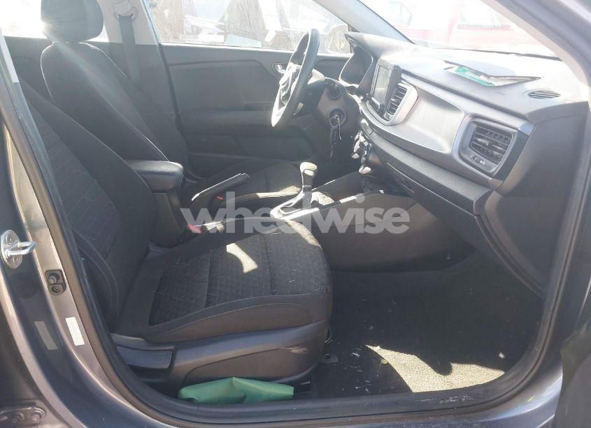 Photo 5 of 2019 Kia Rio S (VIN 3KPA24AB4KE172533)