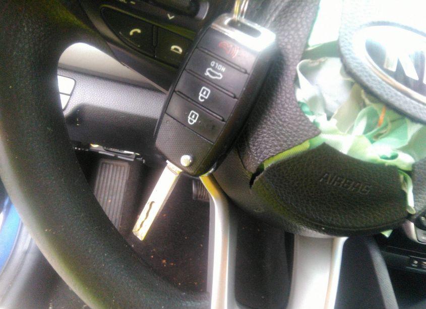 Photo 11 of 2019 Kia Rio S (VIN 3KPA24AB4KE174847)