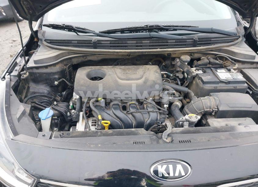 Photo 10 of 2019 Kia Rio S (VIN 3KPA24AB4KE209094)