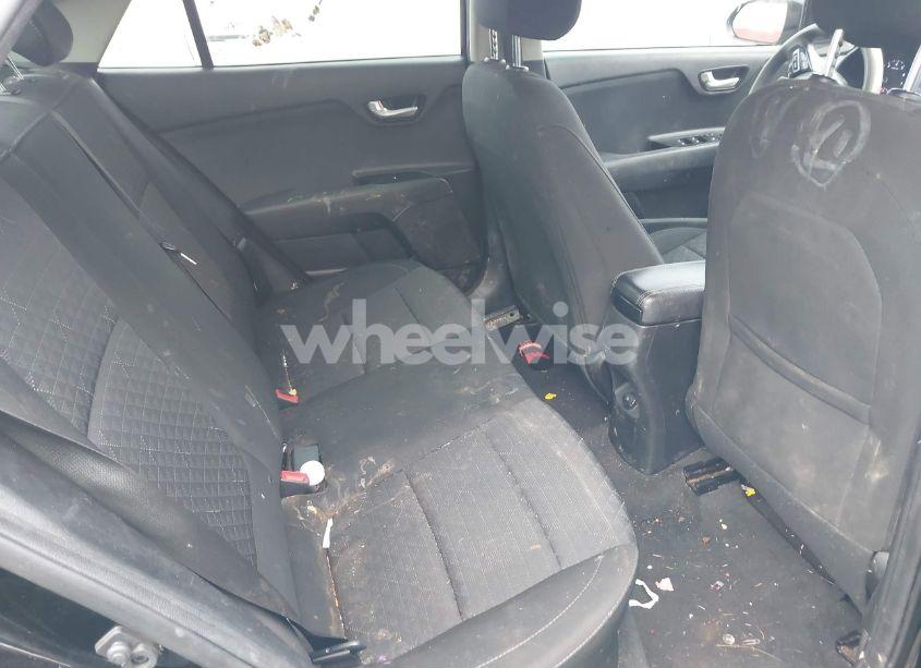 Photo 8 of 2019 Kia Rio S (VIN 3KPA24AB4KE209094)