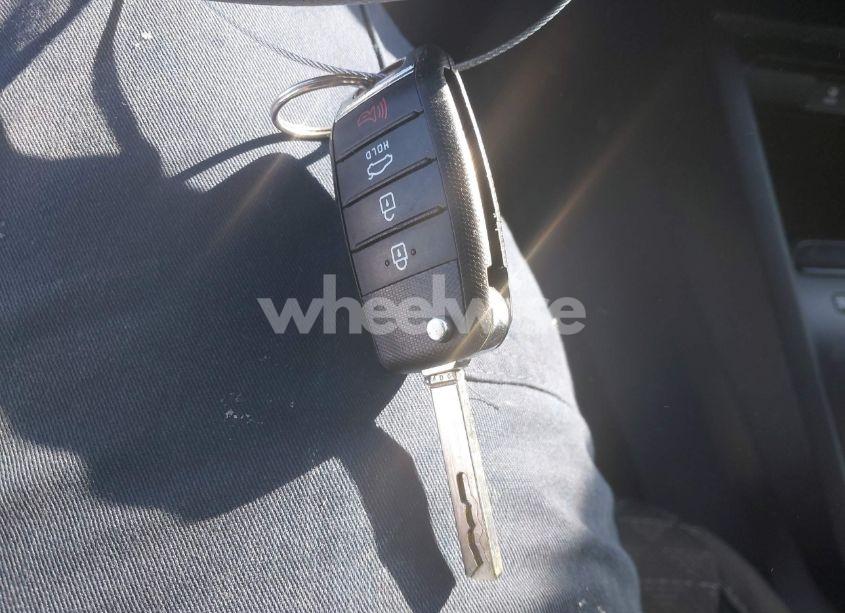 Photo 11 of 2018 Kia Rio S (VIN 3KPA24AB5JE066297)