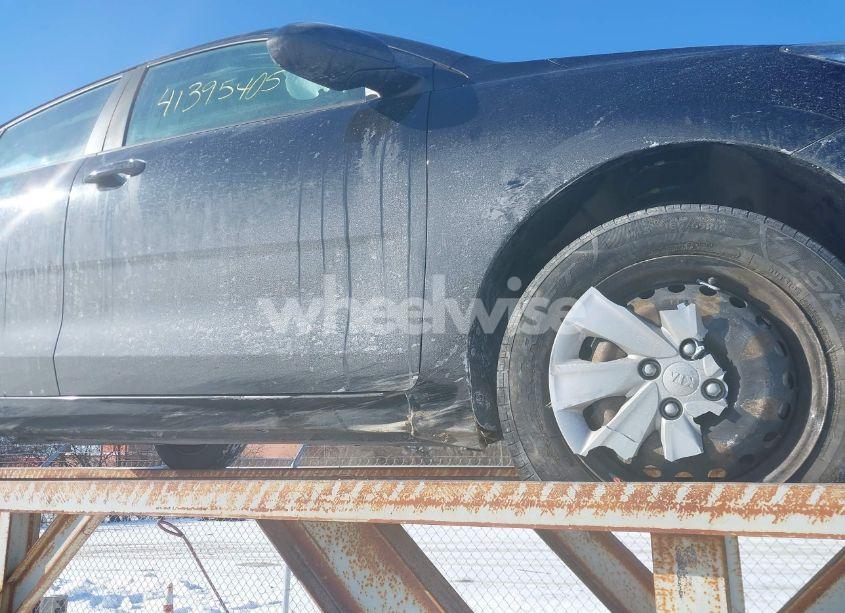 Photo 6 of 2018 Kia Rio S (VIN 3KPA24AB5JE066297)