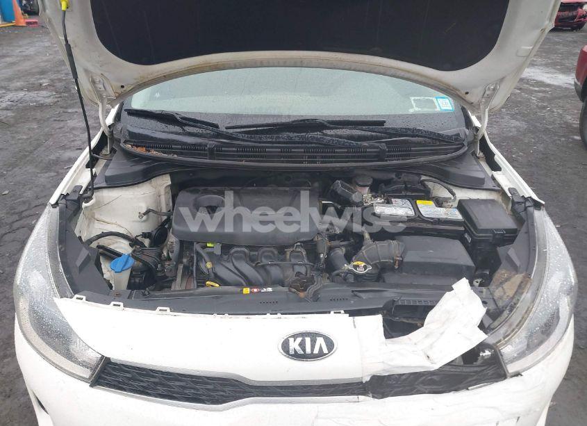 Photo 10 of 2018 Kia Rio S (VIN 3KPA24AB5JE072147)