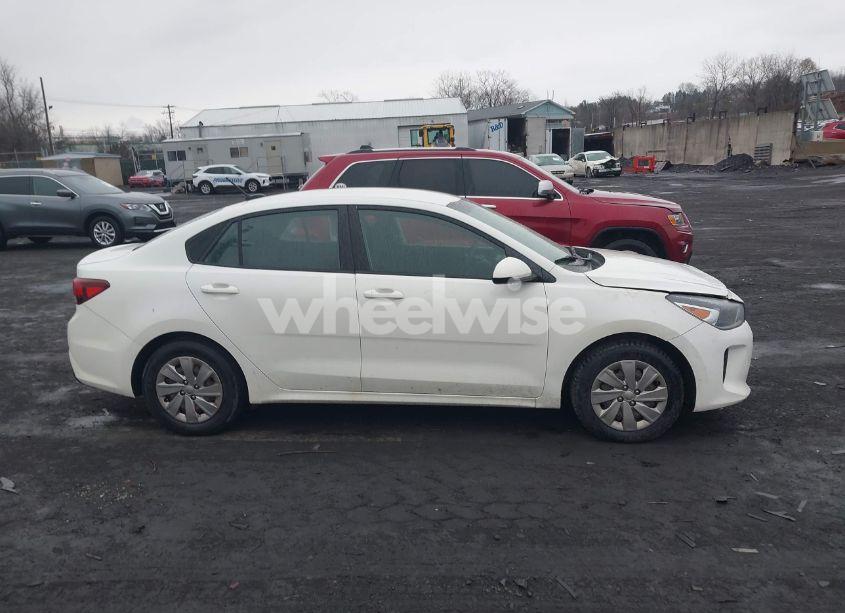 Photo 13 of 2018 Kia Rio S (VIN 3KPA24AB5JE072147)