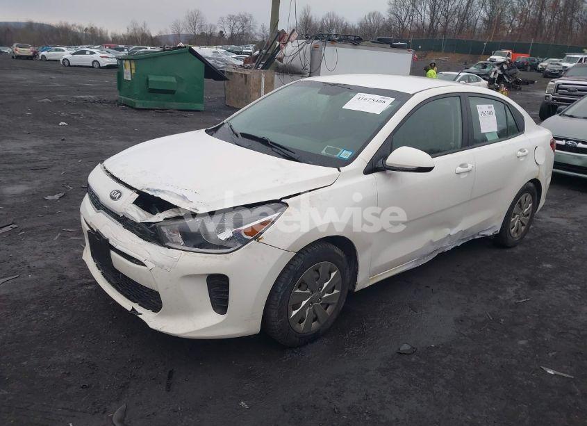 Photo 2 of 2018 Kia Rio S (VIN 3KPA24AB5JE072147)