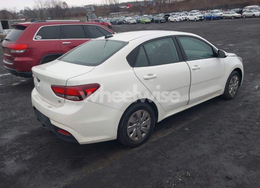 Photo 4 of 2018 Kia Rio S (VIN 3KPA24AB5JE072147)