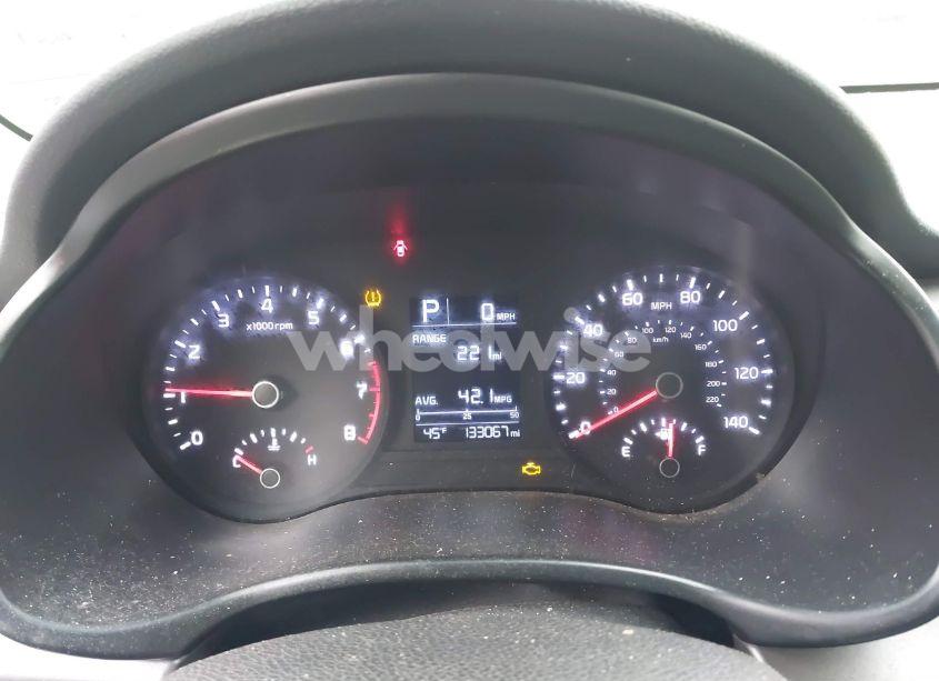 Photo 7 of 2018 Kia Rio S (VIN 3KPA24AB5JE072147)