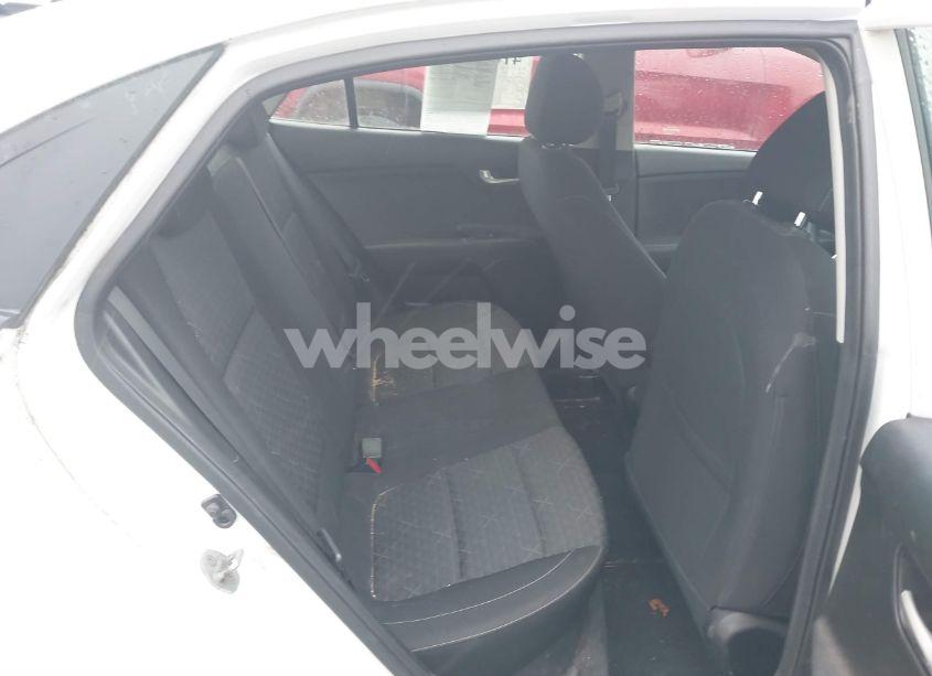 Photo 8 of 2018 Kia Rio S (VIN 3KPA24AB5JE072147)