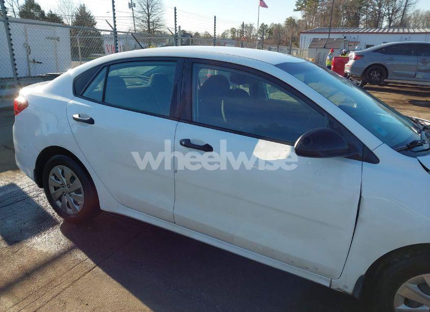 Photo 13 of 2018 Kia Rio LX (VIN 3KPA24AB5JE073069)