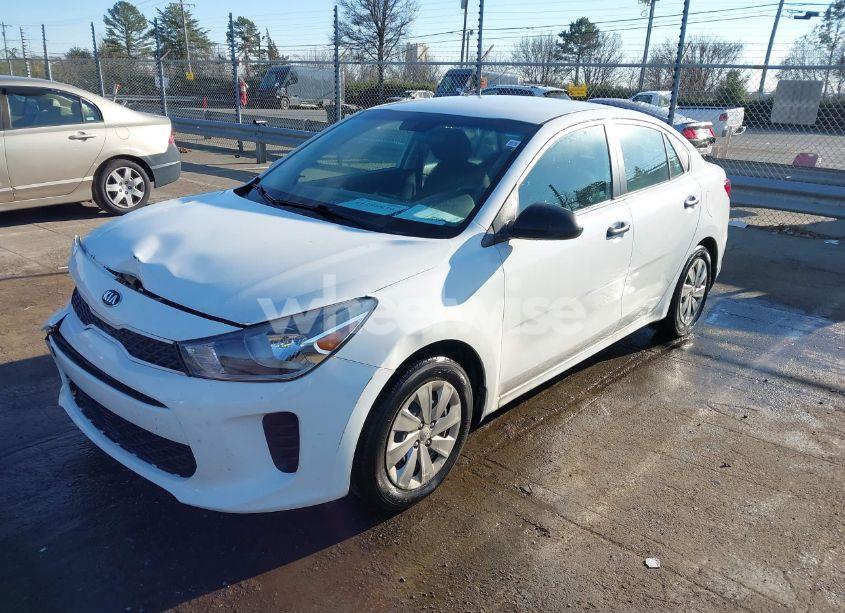Photo 2 of 2018 Kia Rio LX (VIN 3KPA24AB5JE073069)