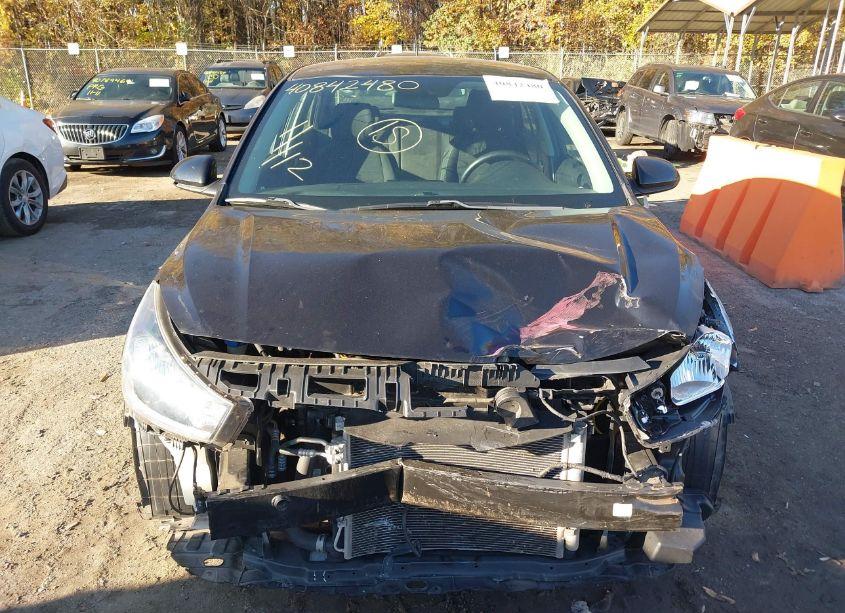 Photo 12 of 2018 Kia Rio S (VIN 3KPA24AB5JE097923)