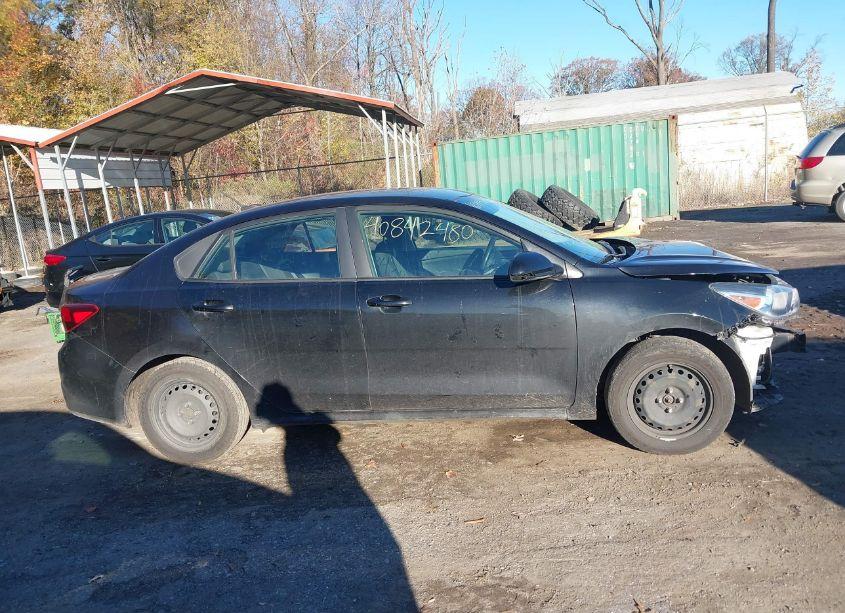 Photo 13 of 2018 Kia Rio S (VIN 3KPA24AB5JE097923)