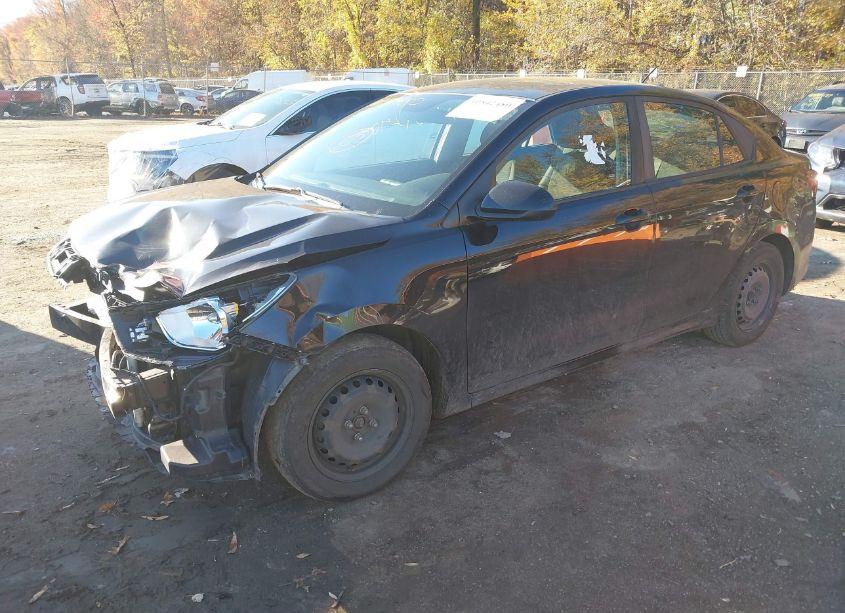 Photo 2 of 2018 Kia Rio S (VIN 3KPA24AB5JE097923)