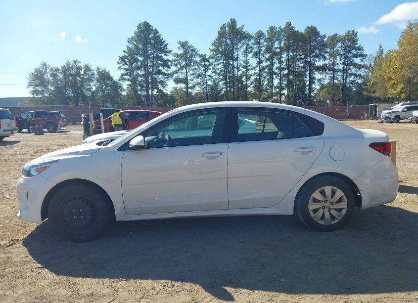 Photo 14 of 2018 Kia Rio S (VIN 3KPA24AB5JE125638)